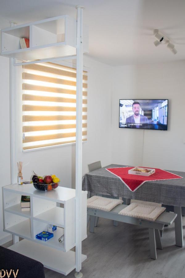 Apartmani My Way, Tribunj Free Parking Free Bicycles Buitenkant foto